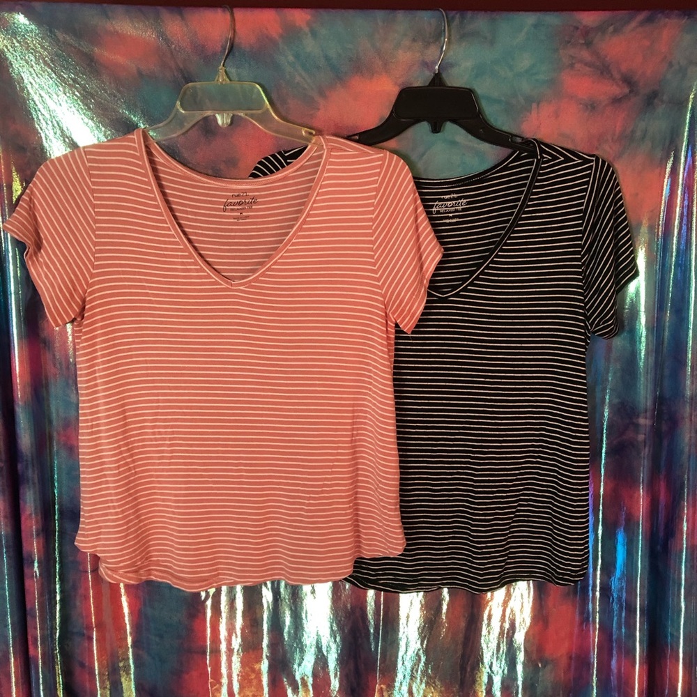 🦋Set of 2 Rue 21 favorite tees striped